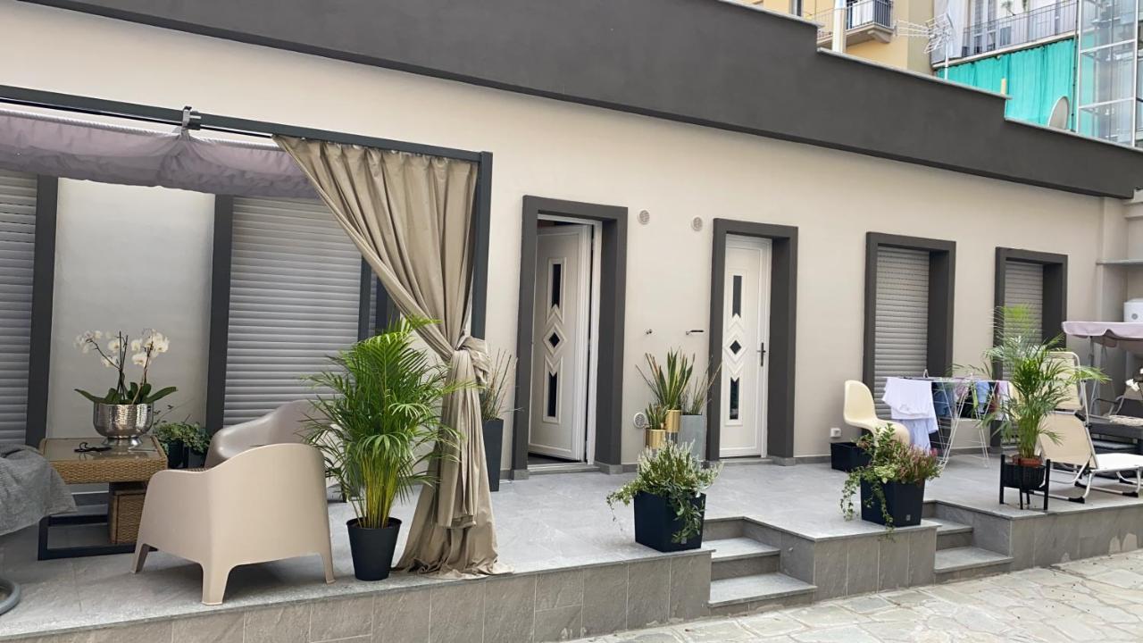 Decoluxe !Apartamento Con 1 Camera Da Letto , In Zona San Paolo , Via Martiniana Торино Екстериор снимка