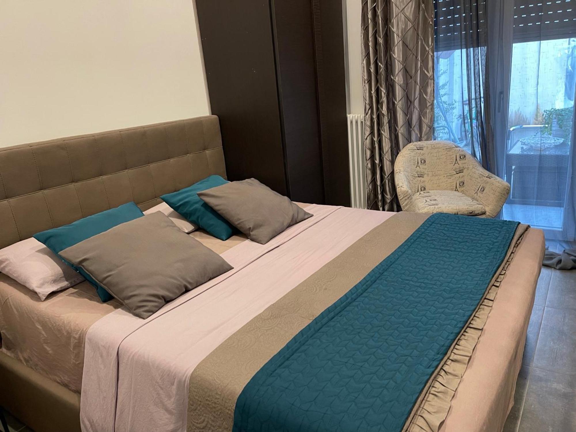 Decoluxe !Apartamento Con 1 Camera Da Letto , In Zona San Paolo , Via Martiniana Торино Екстериор снимка